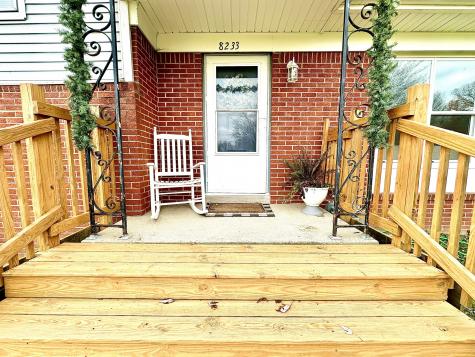 8233 E 11th Street Indianapolis IN 46219