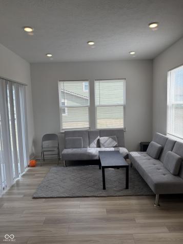 1063 Bellwood Boulevard Avon IN 46123