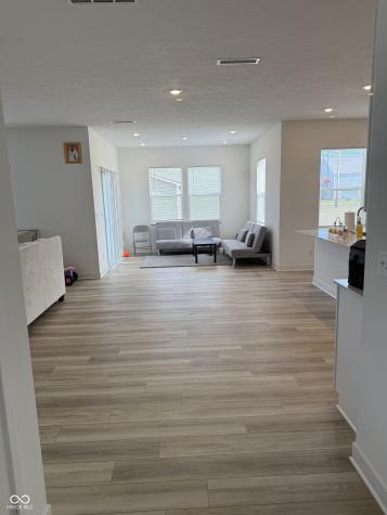 1063 Bellwood Boulevard Avon IN 46123