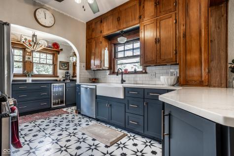 770 Wallace Avenue Indianapolis IN 46201