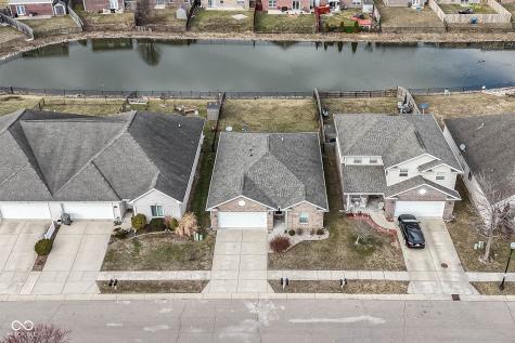 906 Hildebrand Drive Indianapolis IN 46217