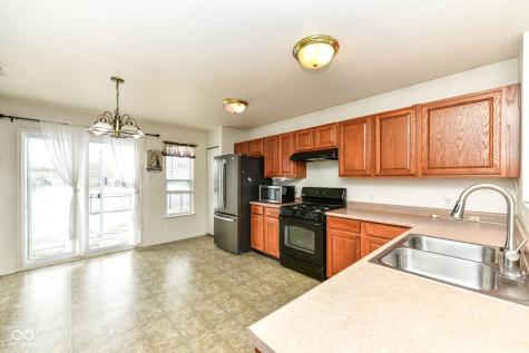 10907 Mansfield Way Ingalls IN 46048