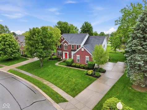 609 Merrimac Drive Westfield IN 46074