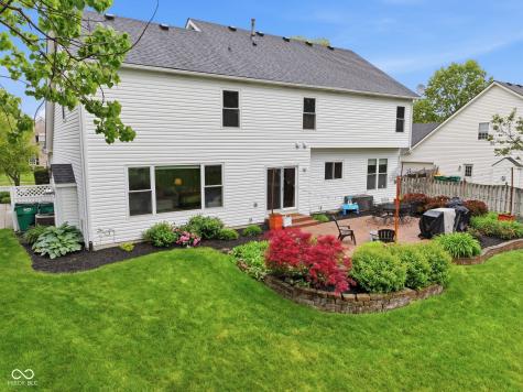 609 Merrimac Drive Westfield IN 46074