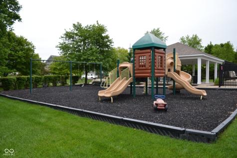 609 Merrimac Drive Westfield IN 46074