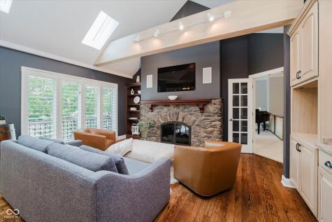 8301 Reef Court Indianapolis IN 46236