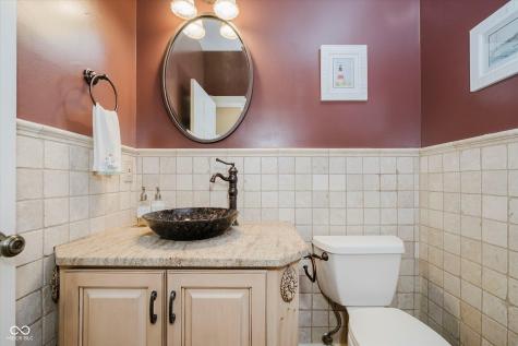 8301 Reef Court Indianapolis IN 46236