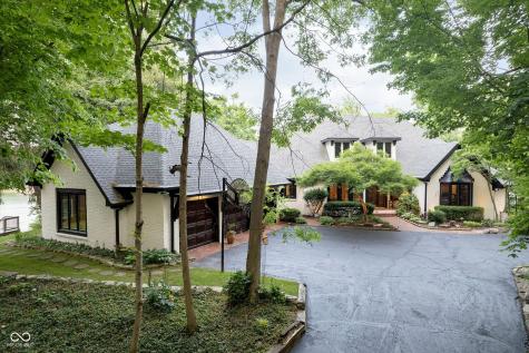 8301 Reef Court Indianapolis IN 46236