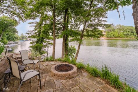 8301 Reef Court Indianapolis IN 46236