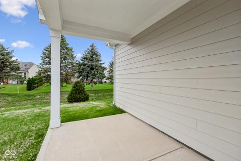 5024 Carmine Street Brownsburg IN 46112