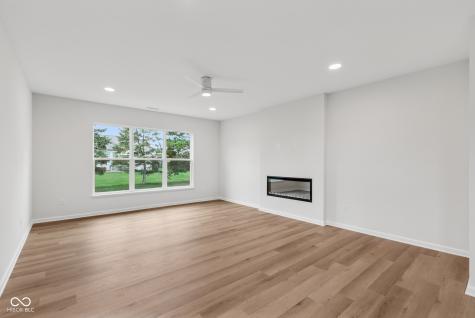 5024 Carmine Street Brownsburg IN 46112