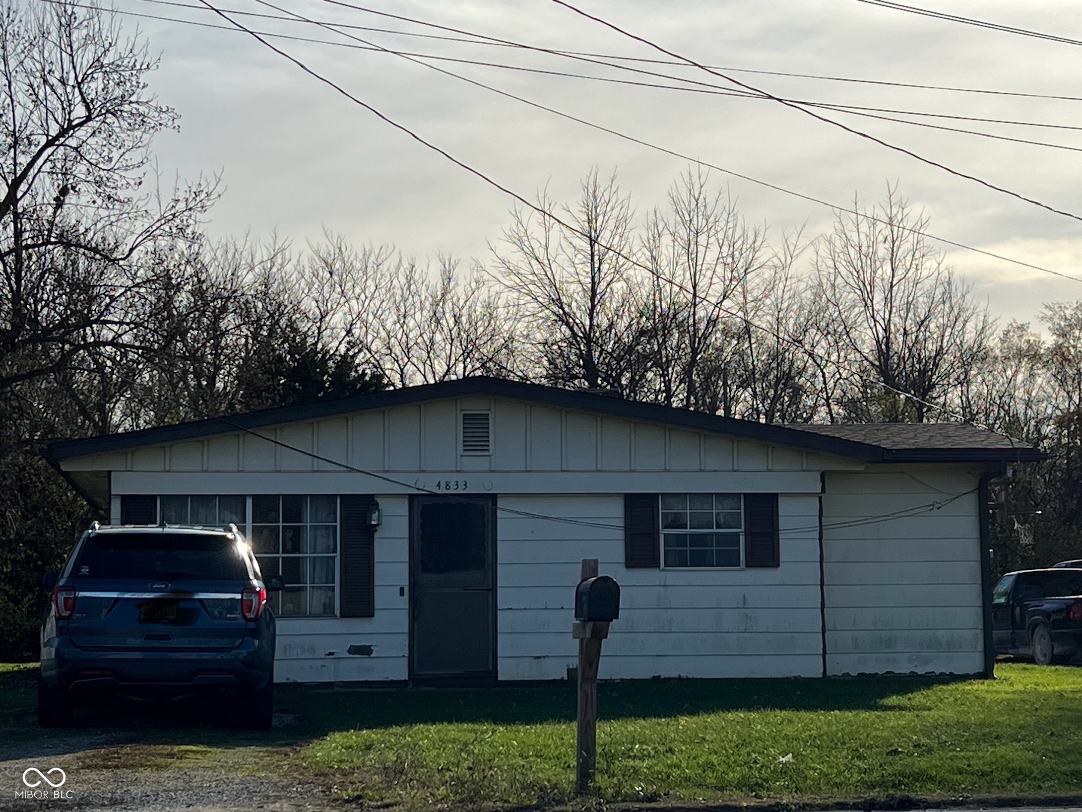 4833 W Morris Street Indianapolis IN 46241
