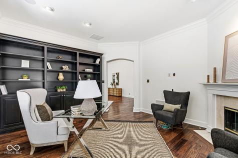 350 Millridge Drive Indianapolis IN 46290