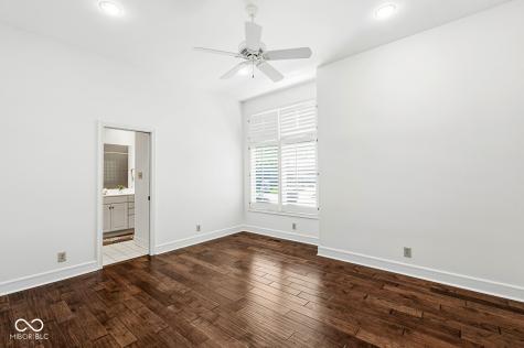 350 Millridge Drive Indianapolis IN 46290
