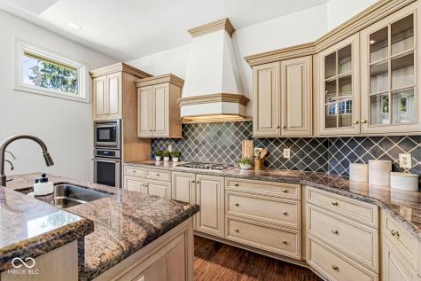 350 Millridge Drive Indianapolis IN 46290