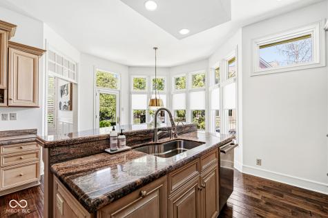 350 Millridge Drive Indianapolis IN 46290