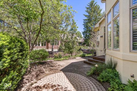 350 Millridge Drive Indianapolis IN 46290