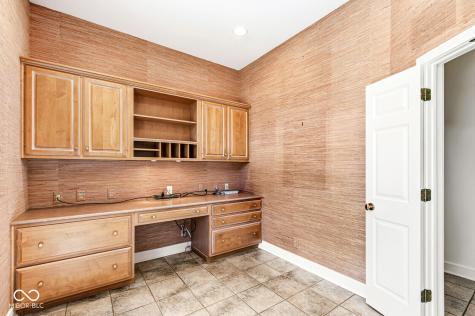 350 Millridge Drive Indianapolis IN 46290
