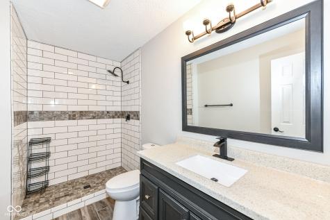 400 S Serenity Way Greenwood IN 46142