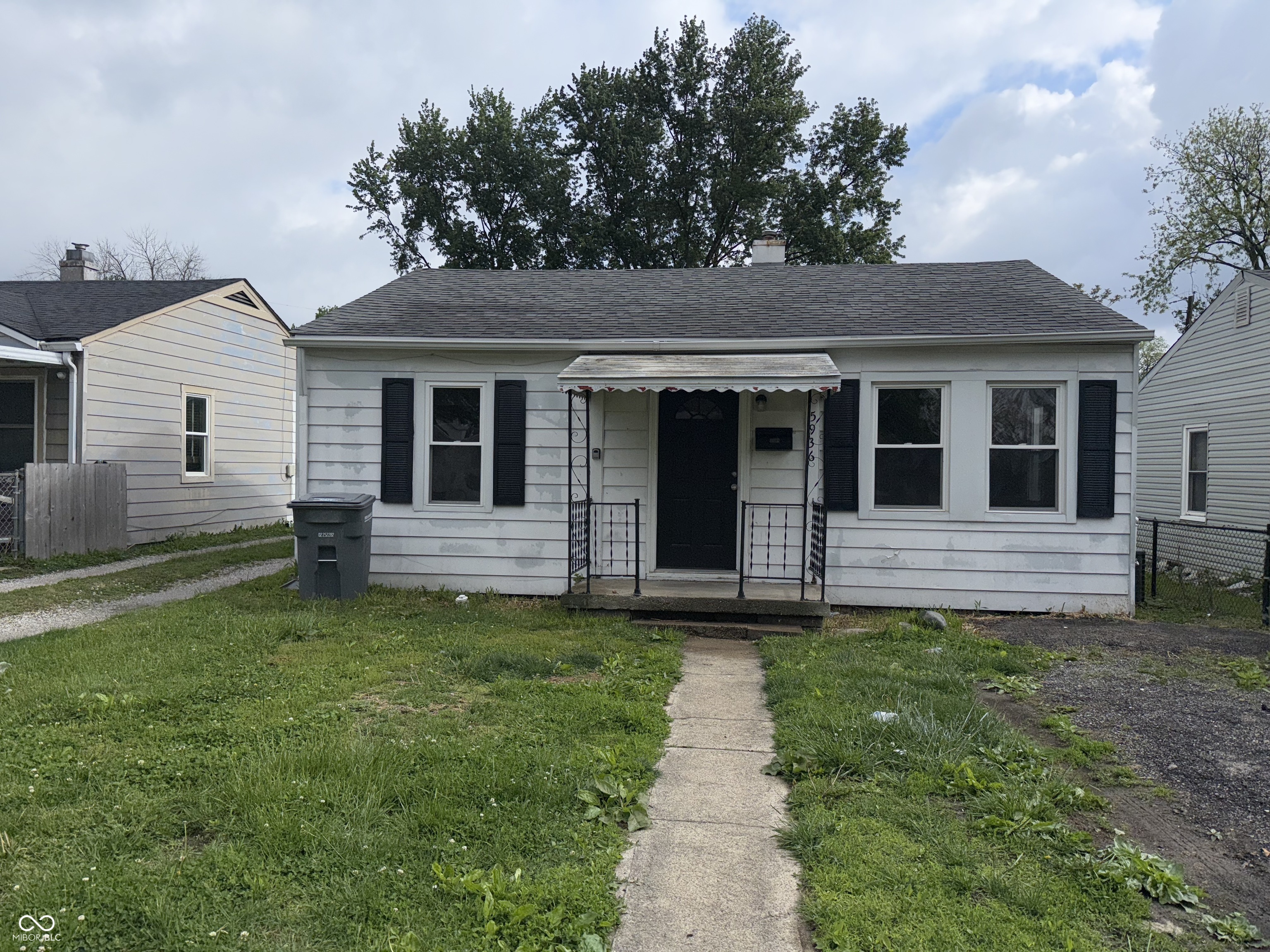 5936 E Shimer Avenue Indianapolis IN 46219