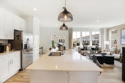 9335 Clarendon Drive Fishers IN 46038