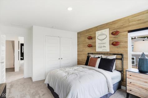 9335 Clarendon Drive Fishers IN 46038