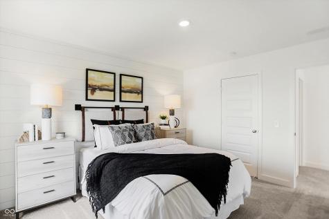 9335 Clarendon Drive Fishers IN 46038