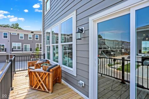 9335 Clarendon Drive Fishers IN 46038