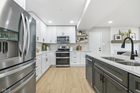 712 E Main Street Carmel IN 46032