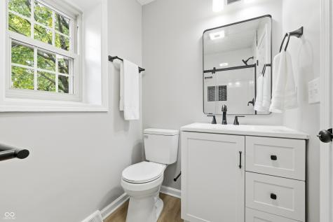 712 E Main Street Carmel IN 46032