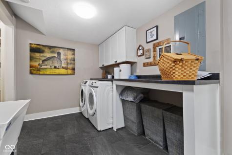 148 S Wayne Street Danville IN 46122