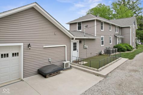 148 S Wayne Street Danville IN 46122