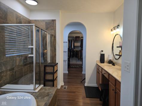 720 Erin Drive Avon IN 46123