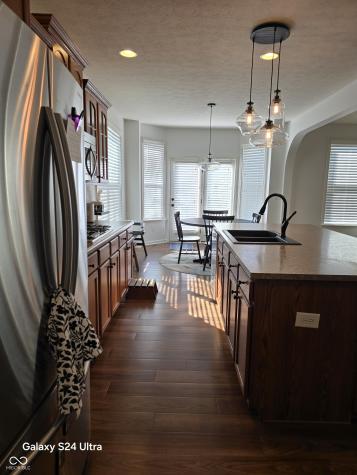 720 Erin Drive Avon IN 46123