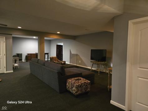 720 Erin Drive Avon IN 46123