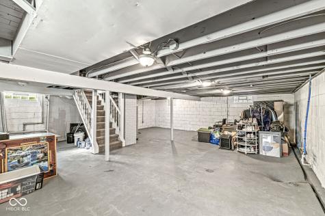 1705 E Kelly Street Indianapolis IN 46203