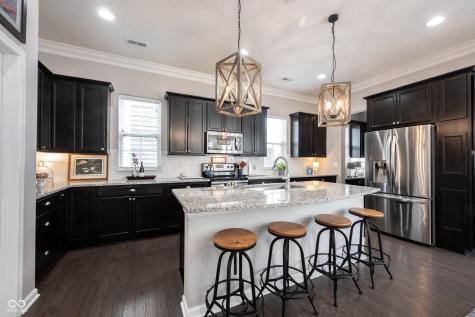 1671 Avondale Drive Westfield IN 46074