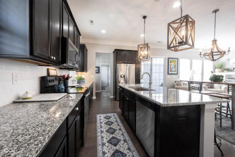1671 Avondale Drive Westfield IN 46074