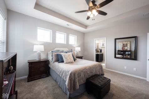 1671 Avondale Drive Westfield IN 46074