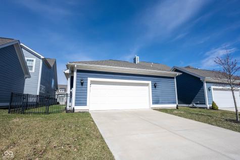 1671 Avondale Drive Westfield IN 46074