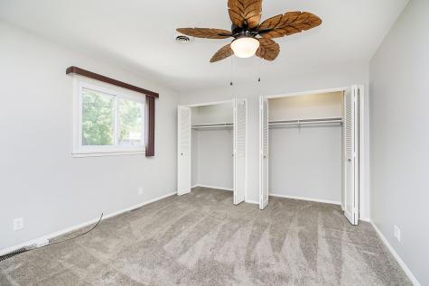 1810 N Brentwood Lane Muncie IN 47304