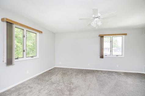 1810 N Brentwood Lane Muncie IN 47304
