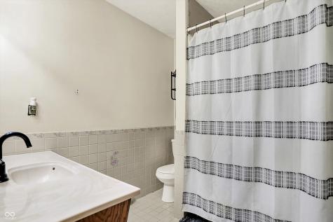 9422 Pearl Street Clarks Hill IN 47930