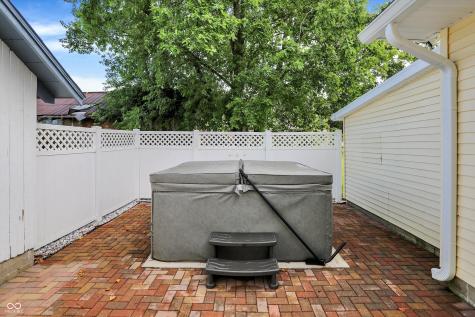9422 Pearl Street Clarks Hill IN 47930