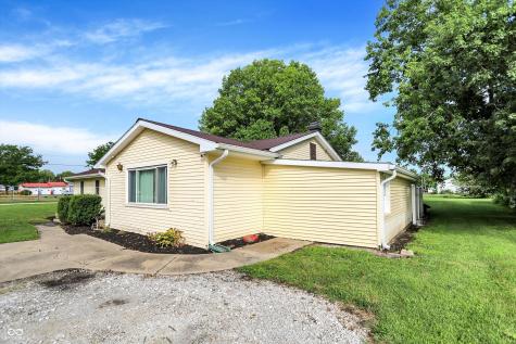 9422 Pearl Street Clarks Hill IN 47930