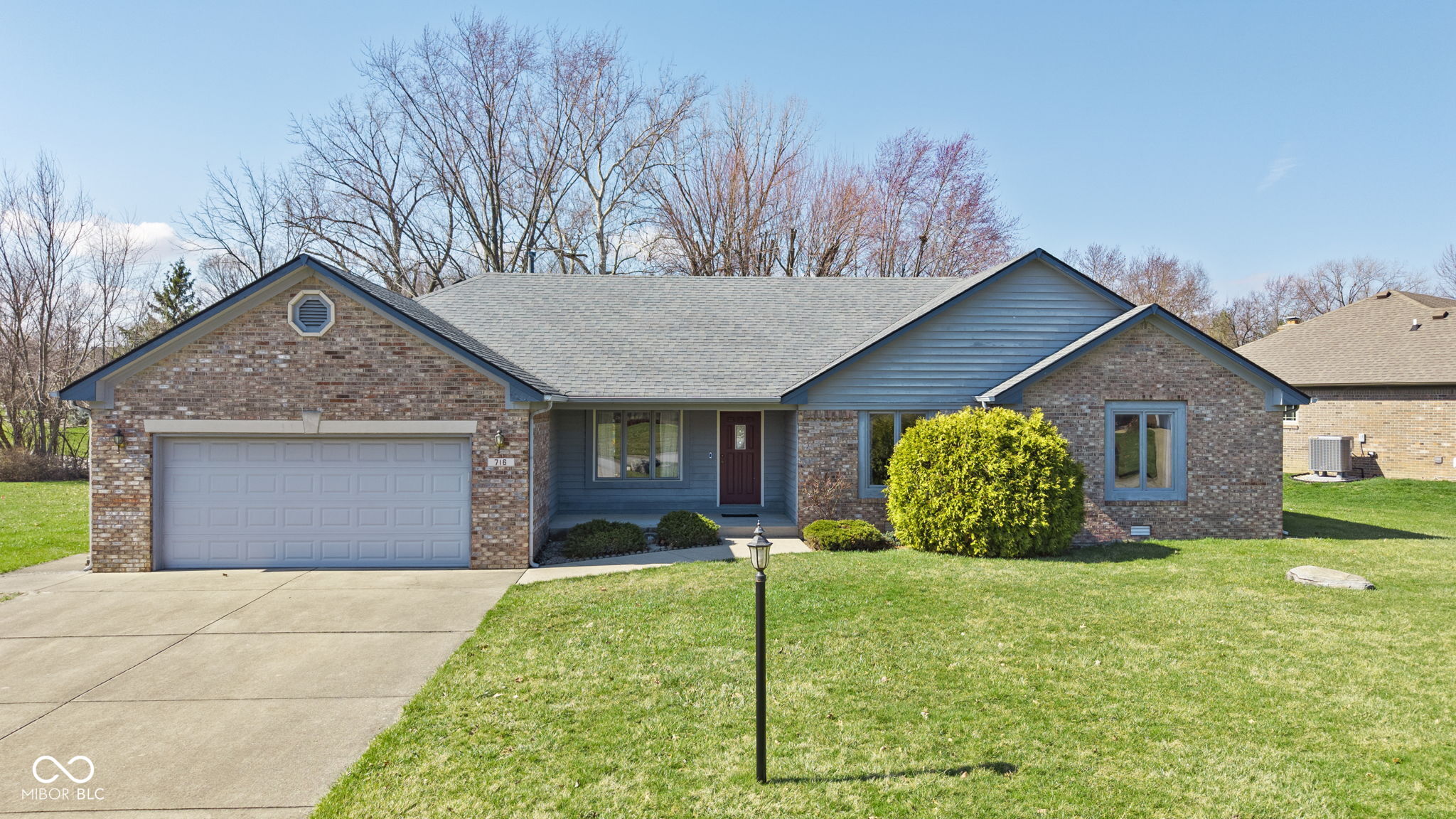 716 Bakeway Circle Indianapolis IN 46231