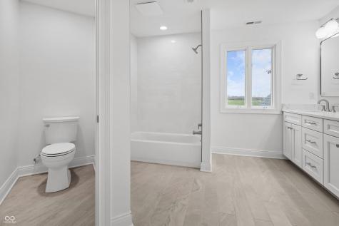 12536 Lowery Way Fishers IN 46037