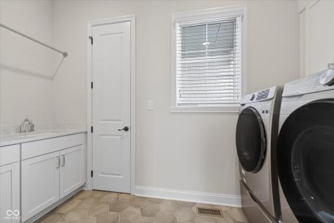 731 Wexford Hill Court Westfield IN 46074