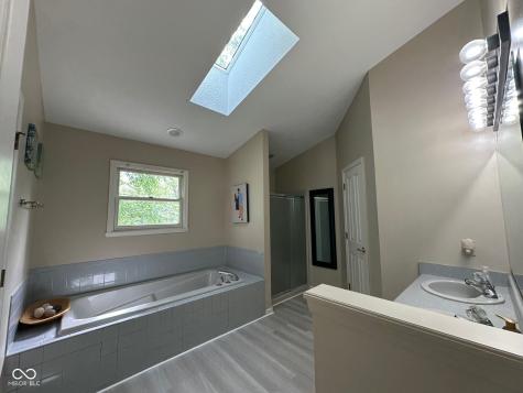8507 Promontory Road Indianapolis IN 46236