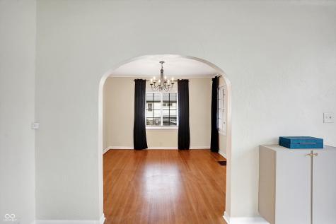 5548 Carrollton Avenue Indianapolis IN 46220